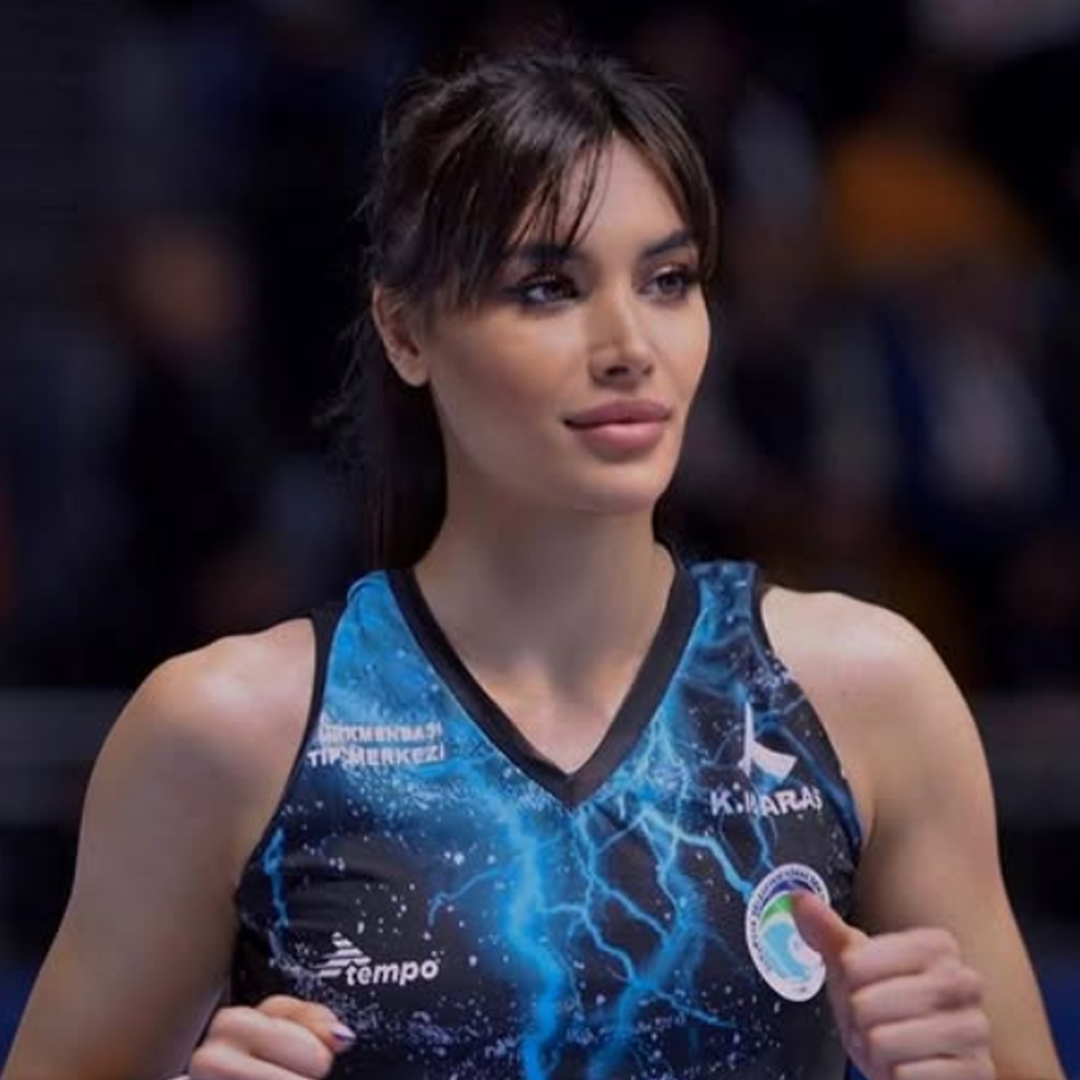 Şiirsel Merve Altın